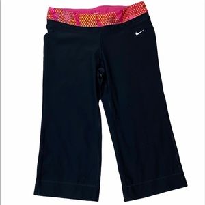 Nike workout capris